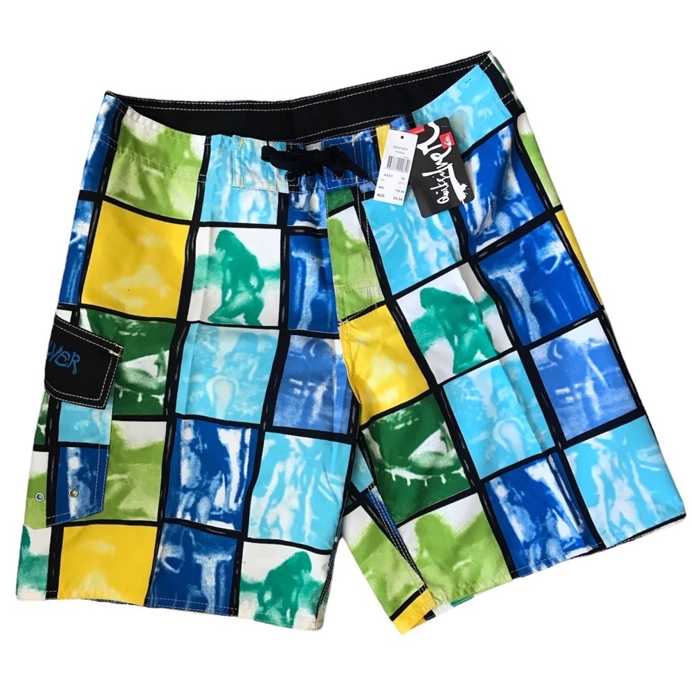 🩳 Brand New Quicksilver mens swimming trunks  size 34🩳